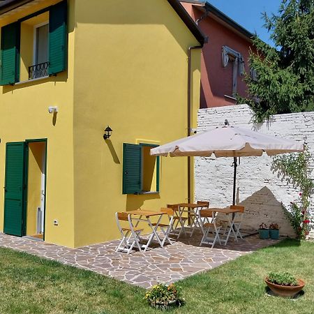 B&B La Casa Gialla Ravenna Exterior foto